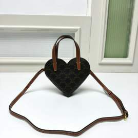 Picture of Celine Handbags _SKUfw225666944fw